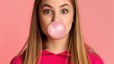 Bubble Gum Pink – Meaning, Origin, Usage .